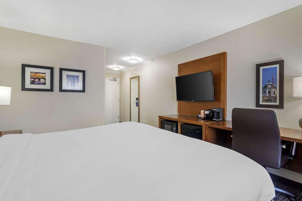 Comfort Inn & Suites Brunswick Habitación foto